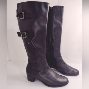 Leather riding boots